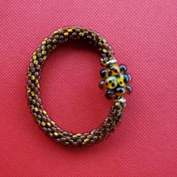 Set‎ of 2 beautiful Beaded Kumihimo Bracelets - Picture 10 of 12